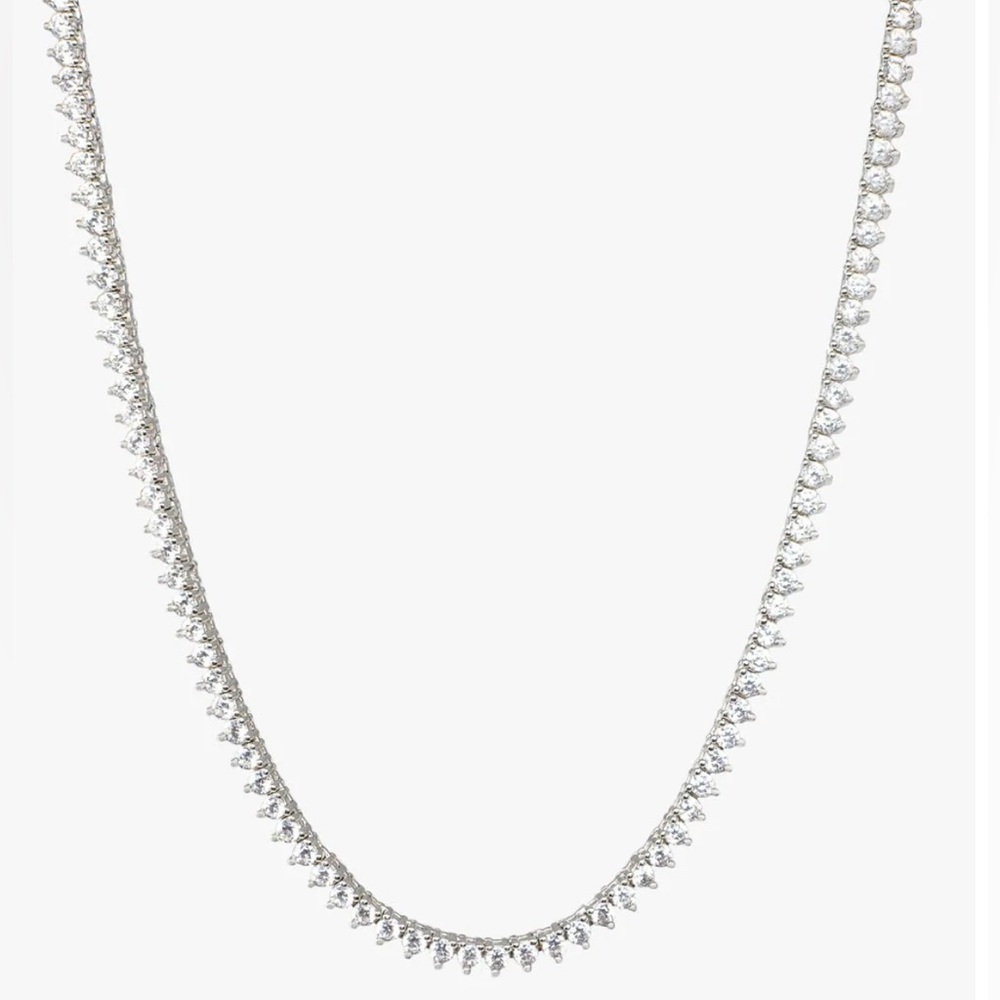 💎 Cupcakes & Cashmere Hyacinth Tennis Necklace NWT